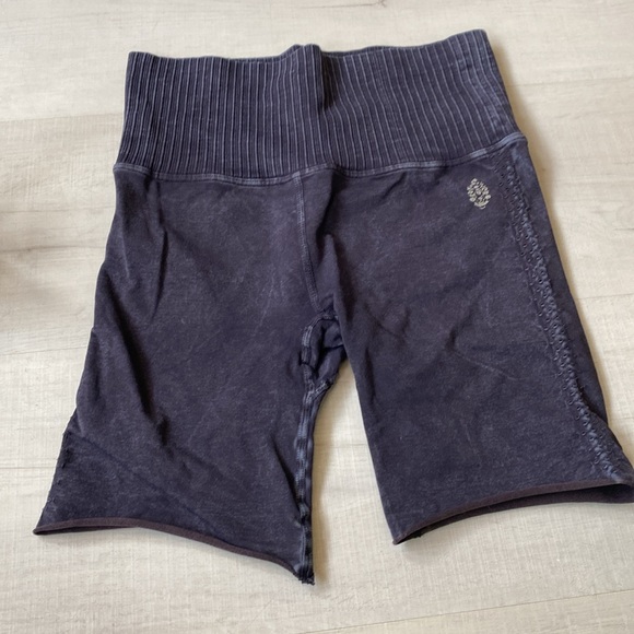Free people biker shorts - Picture 2 of 4